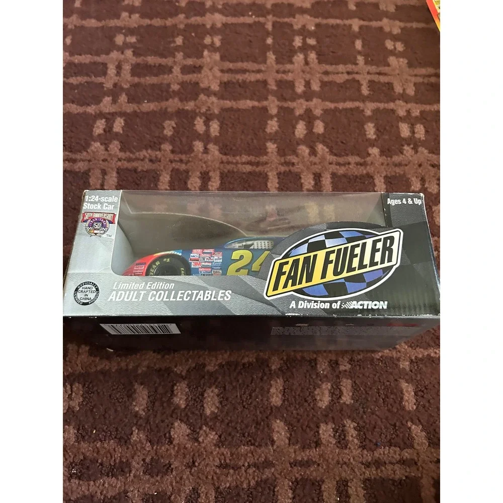 Jeff Gordon 24 DuPont Fan Fueler 1:24 Diecast Car NASCAR 50th Anniversary Action